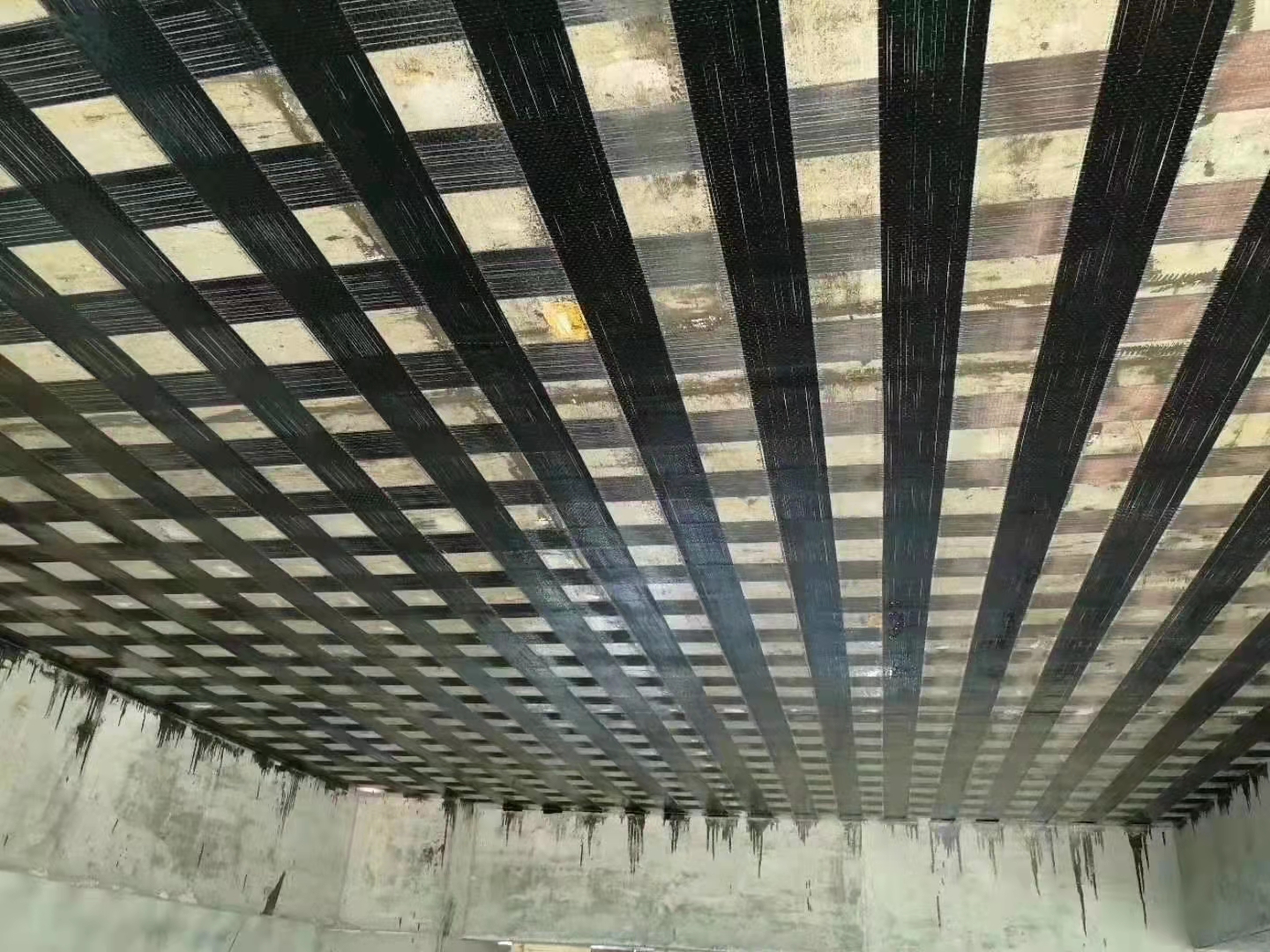 锦州楼板碳纤维布加固